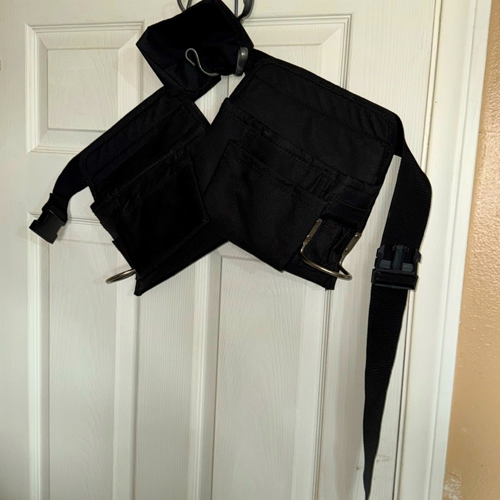 McGuire-Nicholas never used tool belt brand new condition